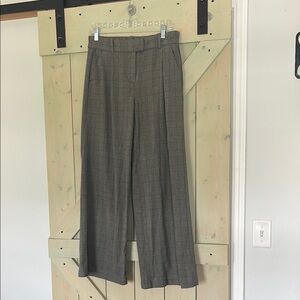 American Eagle Outfitters Gray Trousers with Wide-Leg Design